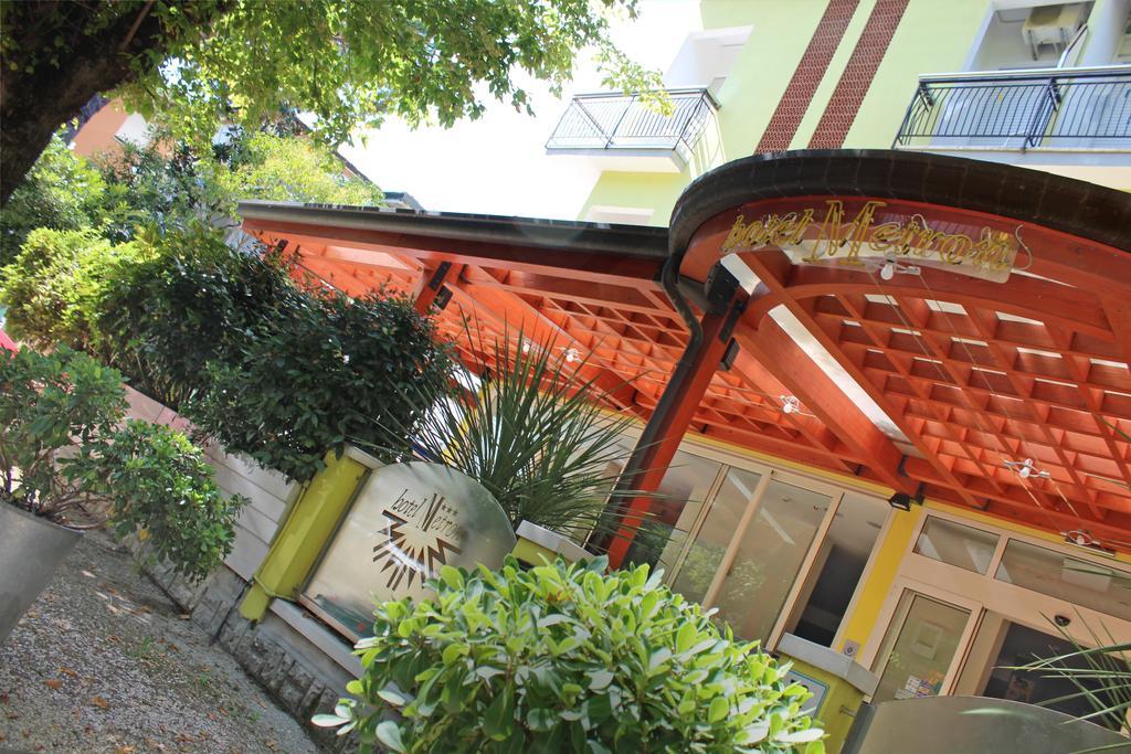 Hotel Metron Cesenatico Esterno foto